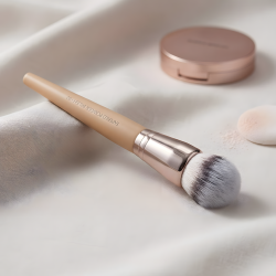Neverti Tapered Powder Brush